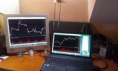 TradingDesk.jpg